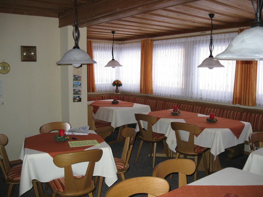 Gaestehaus Steininger 즈위젤 외부 사진